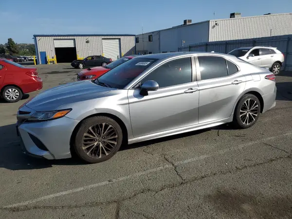 4T1B11HK3KU811123 2019 TOYOTA CAMRY - Image 1