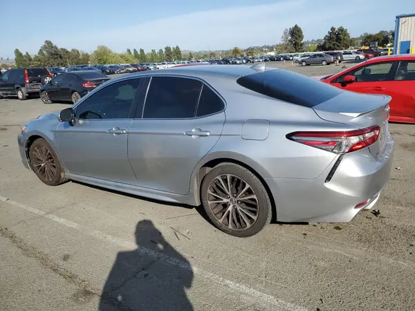 4T1B11HK3KU811123 2019 TOYOTA CAMRY - Image 2