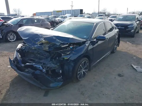 4T1B11HK3KU814863 2019 TOYOTA CAMRY - Image 2