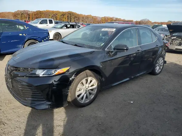 4T1B11HK3KU817259 2019 TOYOTA CAMRY - Image 1
