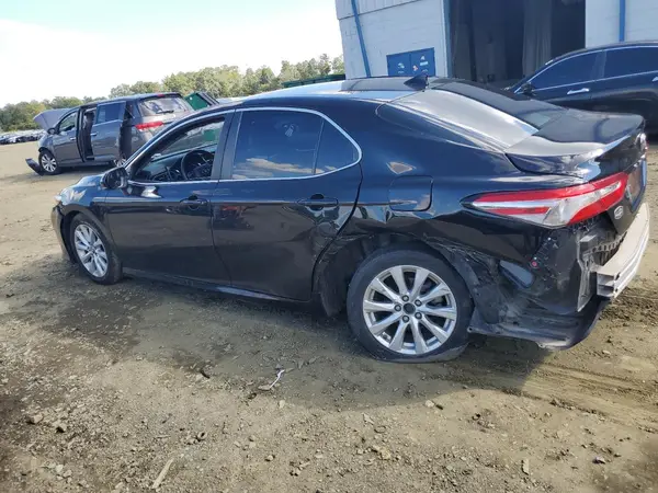 4T1B11HK3KU823904 2019 TOYOTA CAMRY - Image 2