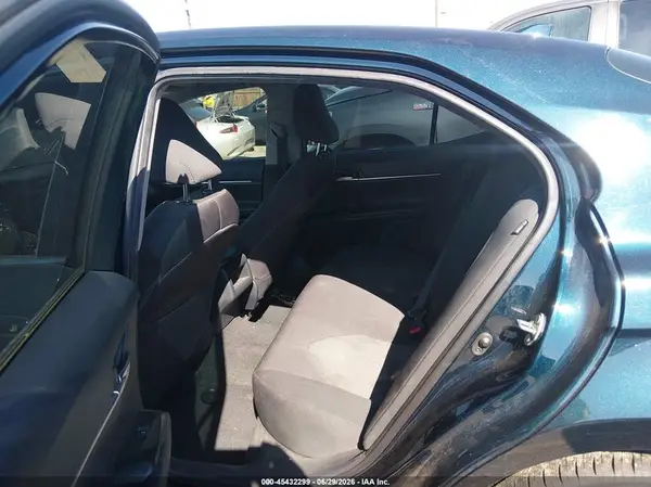4T1B11HK3KU827015 2019 TOYOTA CAMRY - Image 8
