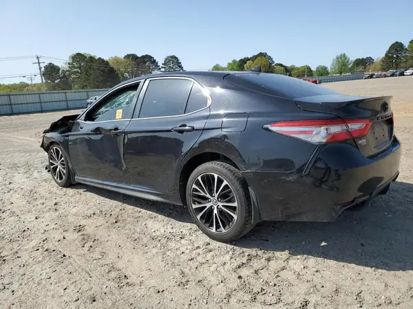 4T1B11HK3KU831162 2019 TOYOTA CAMRY - Image 2