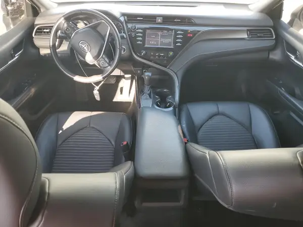 4T1B11HK3KU832439 2019 TOYOTA CAMRY - Image 8
