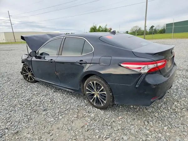 4T1B11HK3KU834028 2019 TOYOTA CAMRY - Image 2