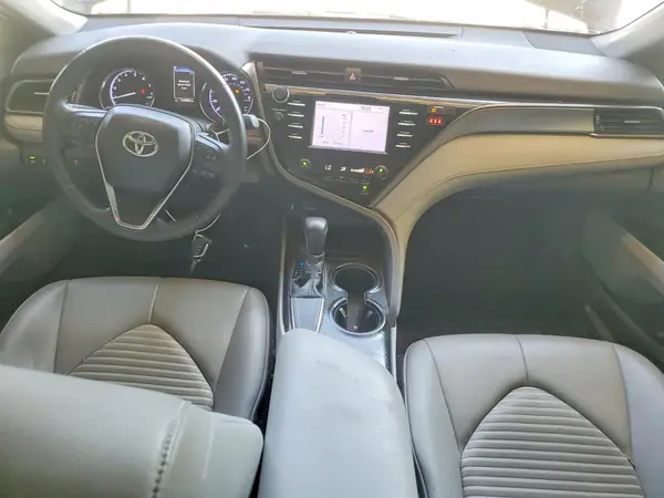 4T1B11HK3KU834126 2019 TOYOTA CAMRY - Image 8