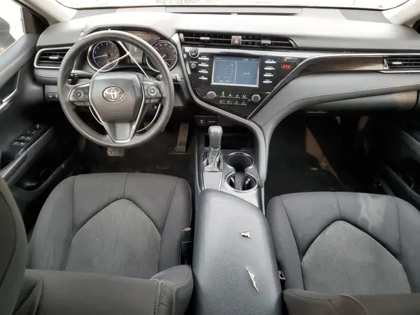 4T1B11HK3KU835227 2019 TOYOTA CAMRY - Image 8