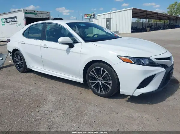 4T1B11HK3KU837964 2019 TOYOTA CAMRY - Image 1