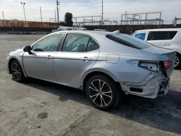 4T1B11HK3KU839813 2019 TOYOTA CAMRY - Image 2