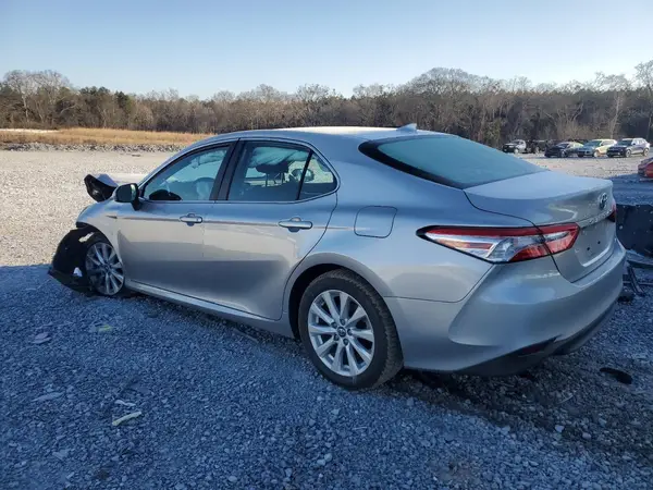 4T1B11HK3KU844672 2019 TOYOTA CAMRY - Image 2