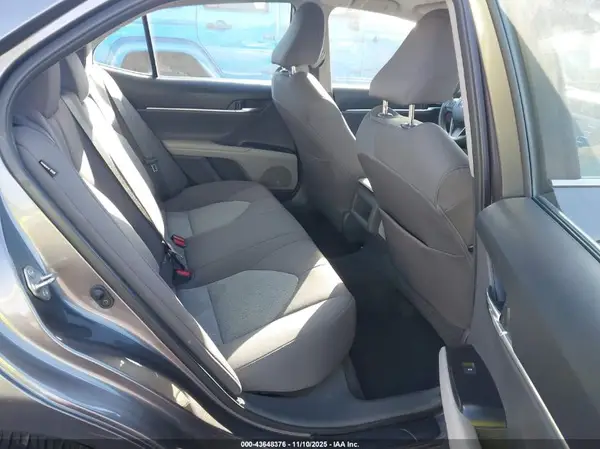 4T1B11HK3KU844686 2019 TOYOTA CAMRY - Image 8