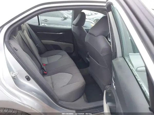 4T1B11HK3KU845272 2019 TOYOTA CAMRY - Image 8