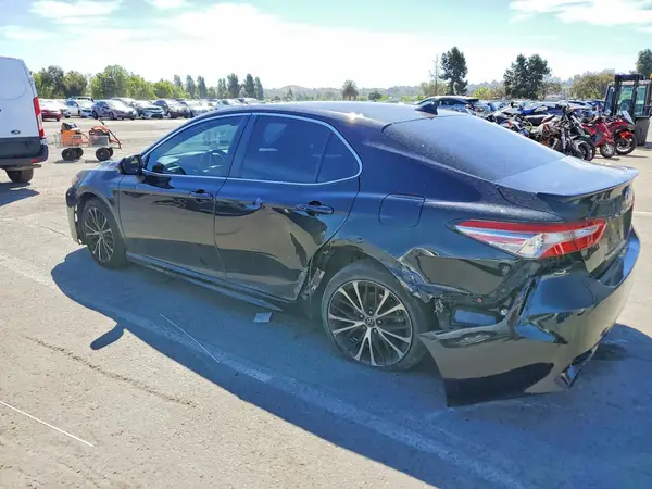 4T1B11HK3KU848611 2019 TOYOTA CAMRY - Image 2