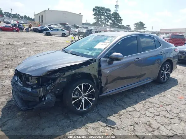 4T1B11HK3KU850777 2019 TOYOTA CAMRY - Image 2