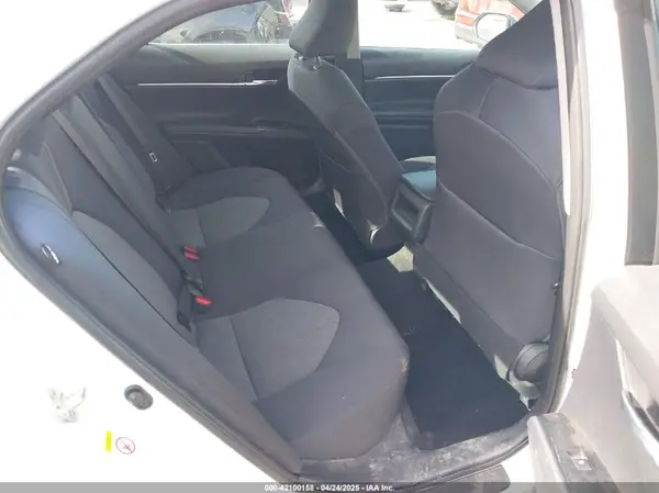 4T1B11HK4JU003393 2018 TOYOTA CAMRY - Image 8