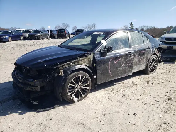 4T1B11HK4JU006908 2018 TOYOTA CAMRY - Image 1
