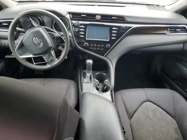 4T1B11HK4JU019688 2018 TOYOTA CAMRY - Image 8