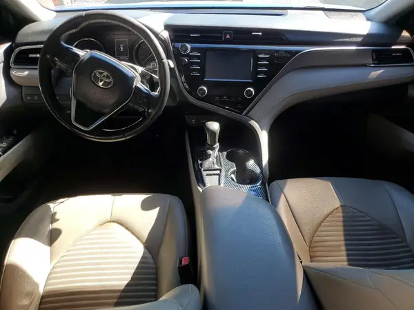 4T1B11HK4JU023806 2018 TOYOTA CAMRY - Image 8