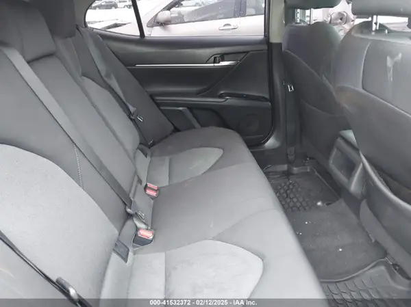 4T1B11HK4JU024311 2018 TOYOTA CAMRY - Image 8