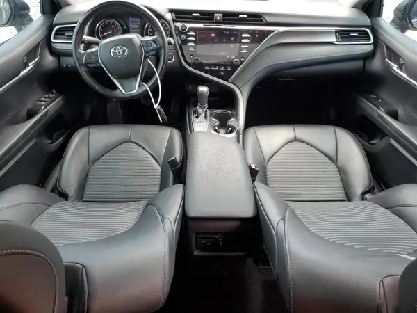 4T1B11HK4JU025457 2018 TOYOTA CAMRY - Image 8