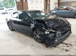 4T1B11HK4JU030559 2018 TOYOTA CAMRY