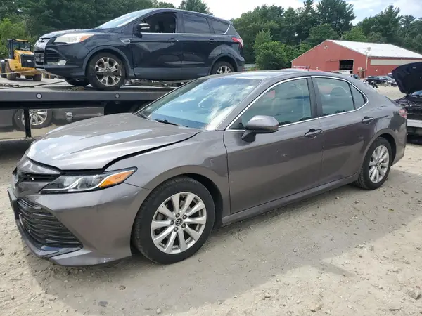 4T1B11HK4JU035373 2018 TOYOTA CAMRY - Image 1