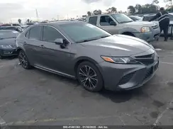4T1B11HK4JU041660 2018 TOYOTA CAMRY
