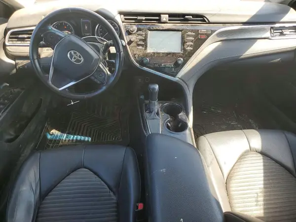 4T1B11HK4JU045501 2018 TOYOTA CAMRY - Image 8