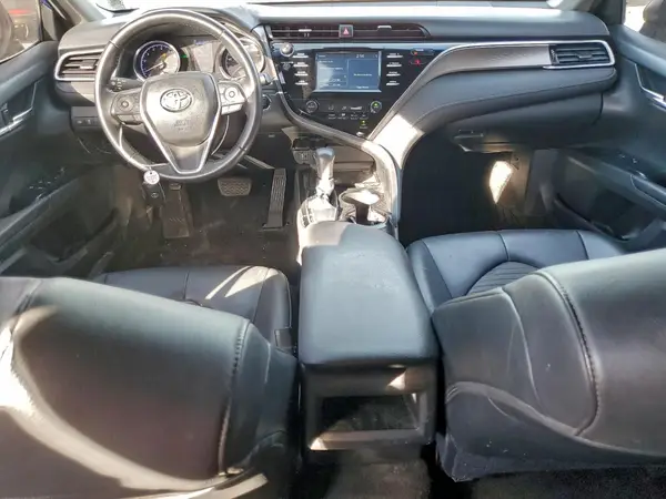 4T1B11HK4JU049242 2018 TOYOTA CAMRY - Image 8
