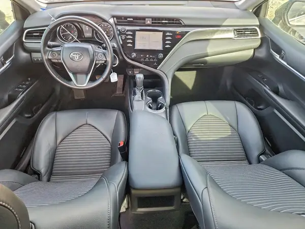 4T1B11HK4JU050231 2018 TOYOTA CAMRY - Image 8