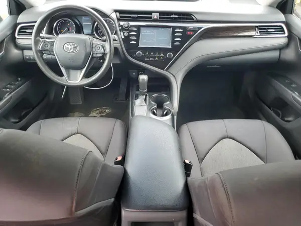 4T1B11HK4JU050326 2018 TOYOTA CAMRY - Image 8