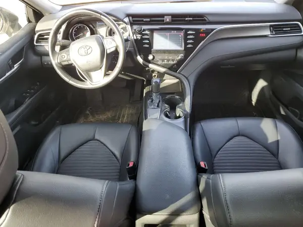 4T1B11HK4JU051377 2018 TOYOTA CAMRY - Image 8