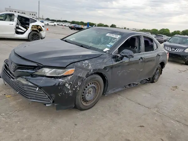 4T1B11HK4JU054831 2018 TOYOTA CAMRY - Image 1