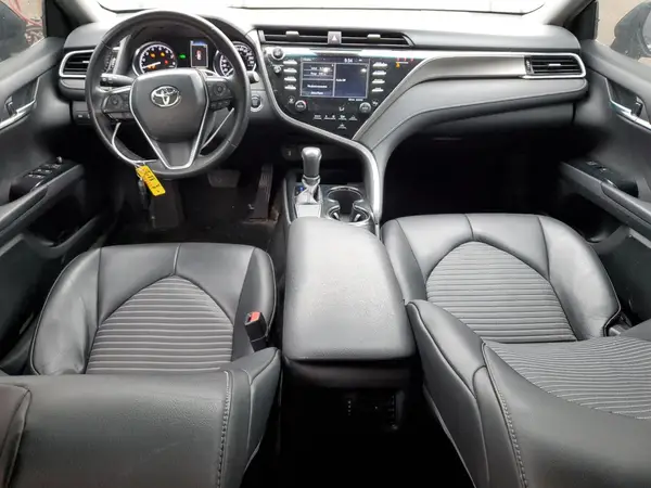 4T1B11HK4JU068308 2018 TOYOTA CAMRY - Image 8