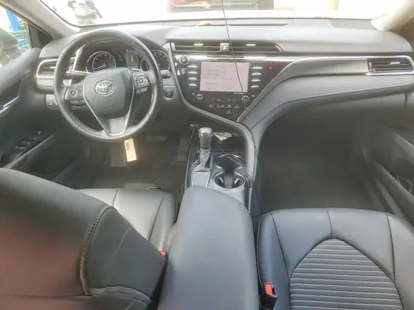 4T1B11HK4JU070754 2018 TOYOTA CAMRY - Image 8