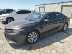 4T1B11HK4JU075842 2018 TOYOTA CAMRY
