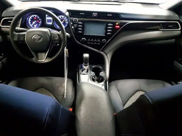 4T1B11HK4JU077591 2018 TOYOTA CAMRY - Image 8
