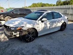 4T1B11HK4JU083116 2018 TOYOTA CAMRY