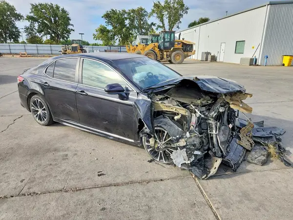 2018 TOYOTA CAMRY COPART lot 60826466 auction photo 4