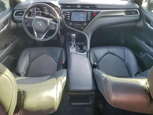 4T1B11HK4JU085450 2018 TOYOTA CAMRY - Image 8