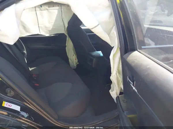 4T1B11HK4JU094732 2018 TOYOTA CAMRY - Image 8
