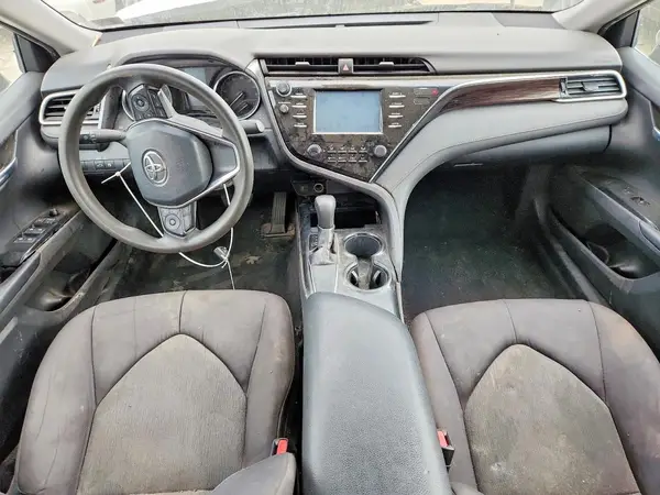 4T1B11HK4JU103722 2018 TOYOTA CAMRY - Image 8