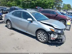 4T1B11HK4JU106944 2018 TOYOTA CAMRY