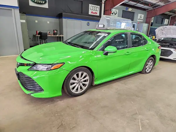 4T1B11HK4JU115918 2018 TOYOTA CAMRY - Image 1