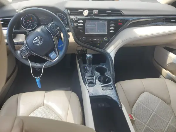4T1B11HK4JU124537 2018 TOYOTA CAMRY - Image 8