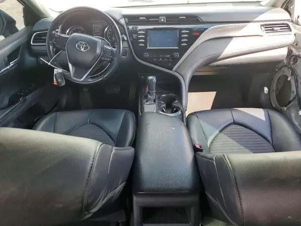 4T1B11HK4JU128250 2018 TOYOTA CAMRY - Image 8
