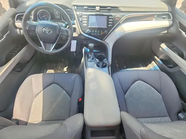4T1B11HK4JU134761 2018 TOYOTA CAMRY - Image 8
