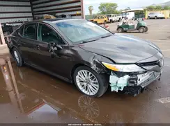 4T1B11HK4JU136171 2018 TOYOTA CAMRY