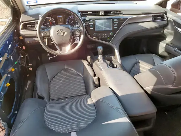 4T1B11HK4JU136963 2018 TOYOTA CAMRY - Image 8