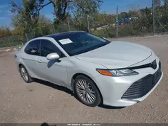 4T1B11HK4JU140558 2018 TOYOTA CAMRY